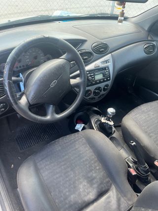 DESPIECE COMPLETO FORD FOCUS 2000