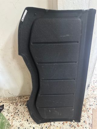 BANDEJA-VOLANTE-anillo SEAT IBIZA KJ1 2023