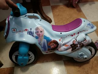 Moto Frozen niña