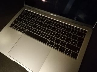 MacBook Air A1932 (2019)