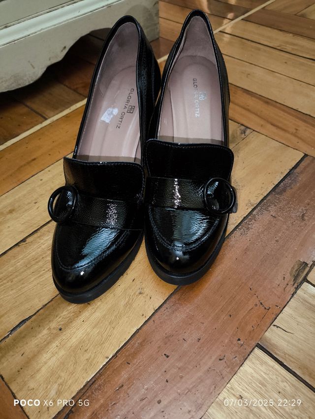 Zapatos Gloria Ortiz