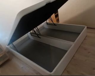 Camas y sofas armarios
