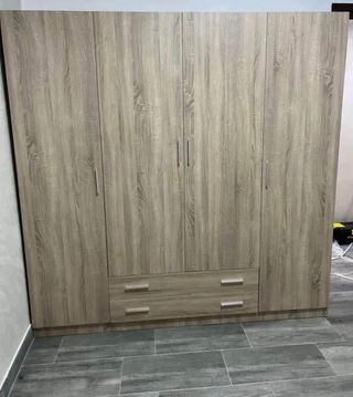 Camas y sofas armarios