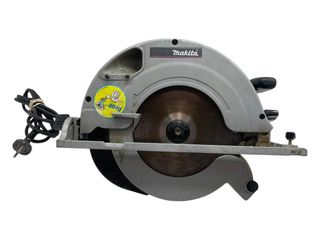 sierra circular makita 5903r