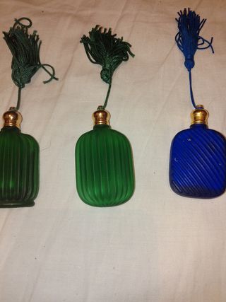 Vendo 3 bottiglie di profumo vuote