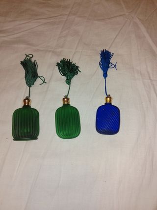 Vendo 3 bottiglie di profumo vuote