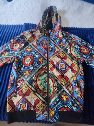 Chaqueta Dolce Gabbana edición limitada
