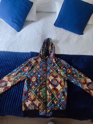 Chaqueta Dolce Gabbana edición limitada
