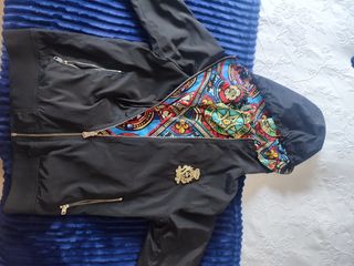 Chaqueta Dolce Gabbana edición limitada
