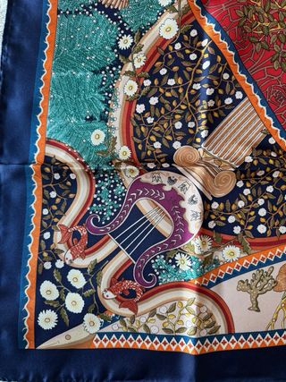 Foulard L’Officiel a fantasia in seta