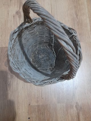 Cesta mimbre con asa