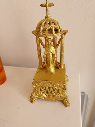 Statuetta in metallo