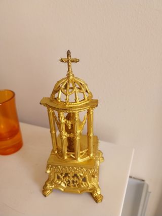 Statuetta in metallo