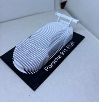 Escultura Porsche 911 RSR.