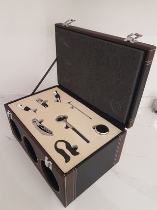 SET DE VINOTECA Y ACCESORIOS