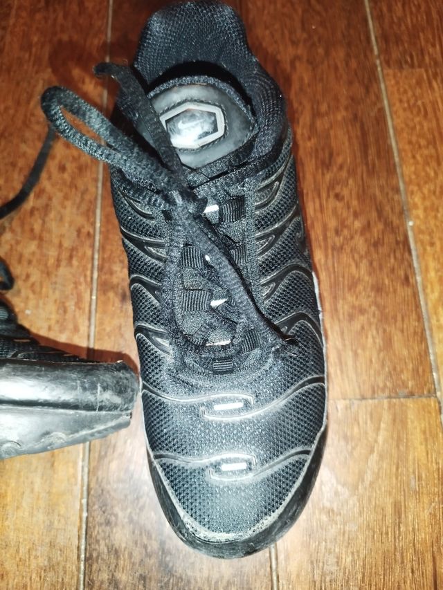 Scarpe da ginnastica Nike TN taglia 33.5