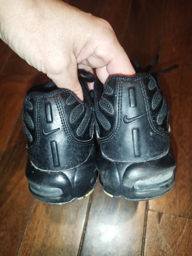 Scarpe da ginnastica Nike TN taglia 33.5