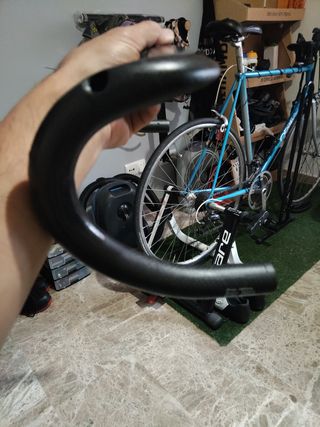 Manillar de carbono plano