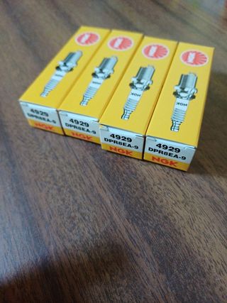 Candele NGK DPR8EA-9