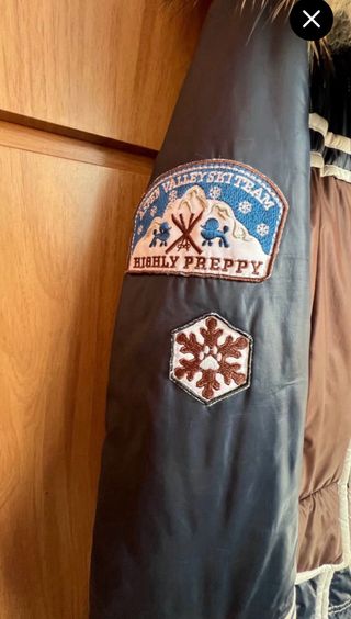 De 650€ plumifero desmontable Highly Preppy