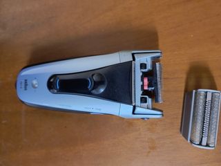 Rasoio elettrico Braun 5614