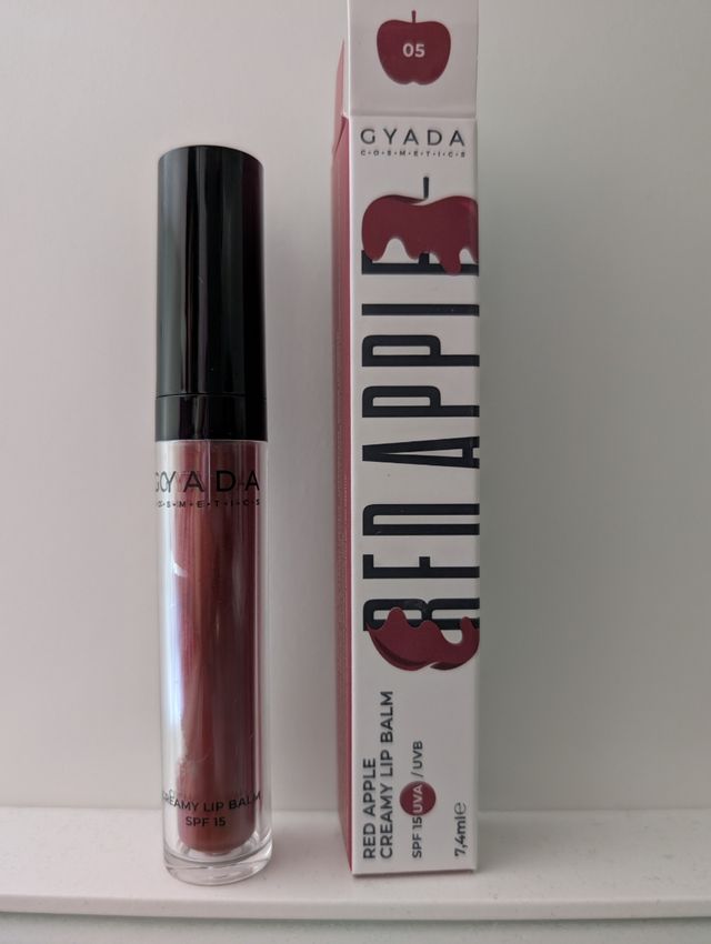 Creamy lip balm Gyada