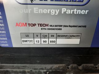 Batería 12V 90 AH - AGM + inversor 2000w