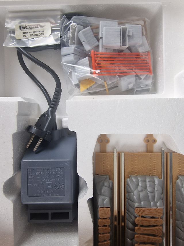 SCALEXTRIC STS 4X4 ATLAS 2008 exin