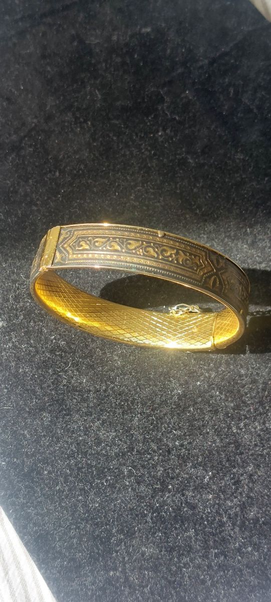 Pulsera brazalete.masquinada,vintage