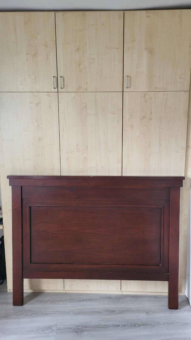 OFERTÓN: Cabecero de diseño de cama de matrimonio