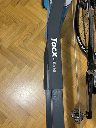 Rodillo rulo entrenamiento bici Tacx Antares