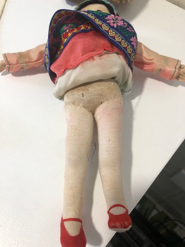 2 muñecas una asiatica otra turca hechas a mano