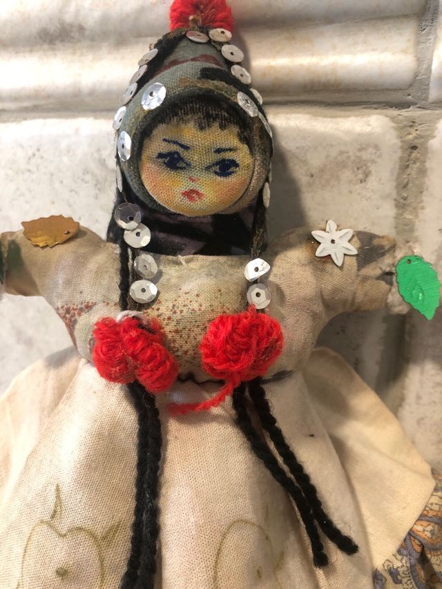 2 muñecas una asiatica otra turca hechas a mano