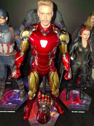 Hot toys vengadores endgame