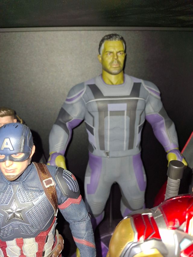 Hot toys vengadores endgame