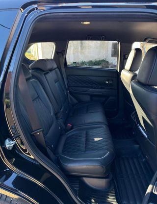 Mitsubishi Outlander PHEV 2019