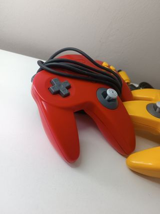 Pack Mandos. Buen estado. Nintendo 64