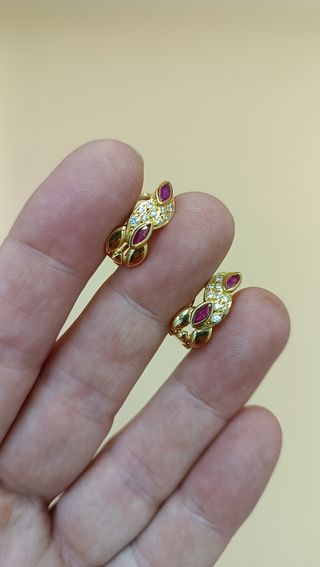 Pendientes de oro de 18kt.