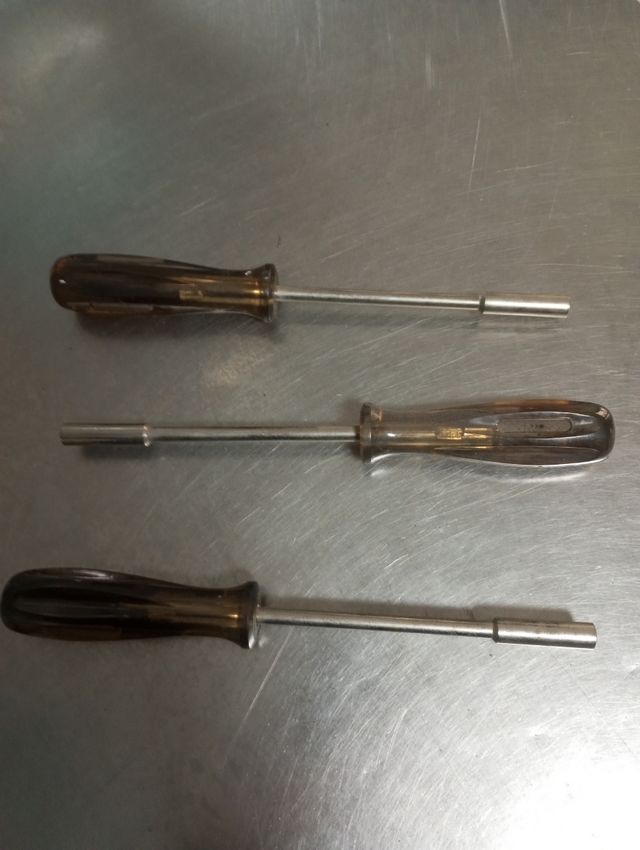 3 destornilladores boca exagonal