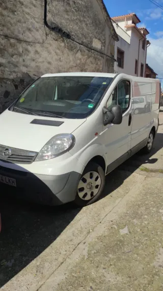 Opel Vivaro 2014