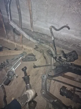 Cuna y amortiguadores ibiza 6k2