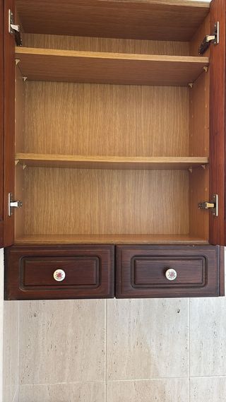 Urge vender Muebles pino baño