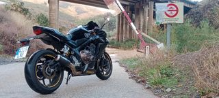 Honda CBR 650 r