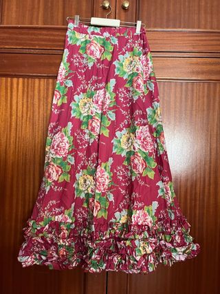 Falda Rociera con Mantoncillo