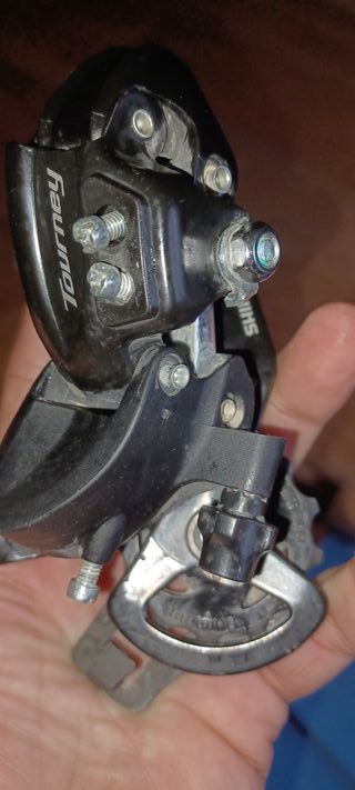 Cambio trasero Shimano Tourney 6-7 V.
