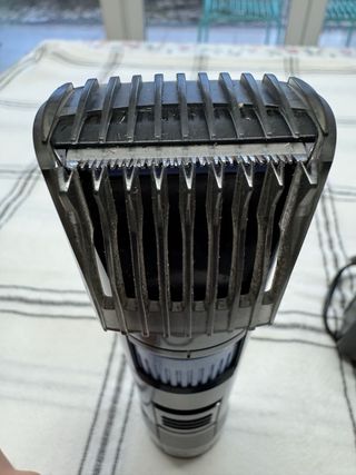 Máquina de barbear BabyLiss WTech T830 usada