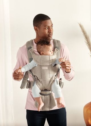 Mochila portabebes babybjorn