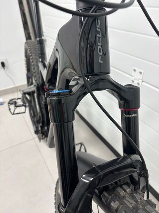 Bicicleta Focus Jam 8.8 Carbon talla M