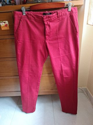 Pantalones granate Mango