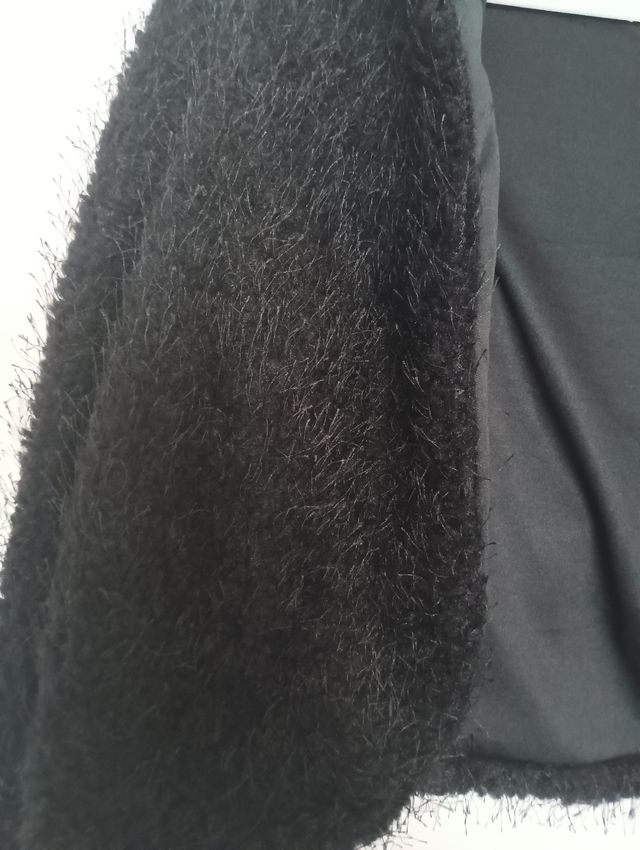 Torera negra de pelito